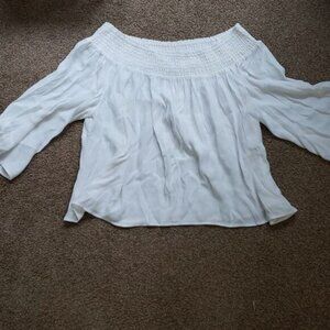 ARITZIA Talula Marcilly Off the Shoulder Blouse size large